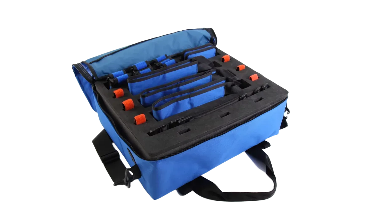 Soft-restraint equipment kit and carry case